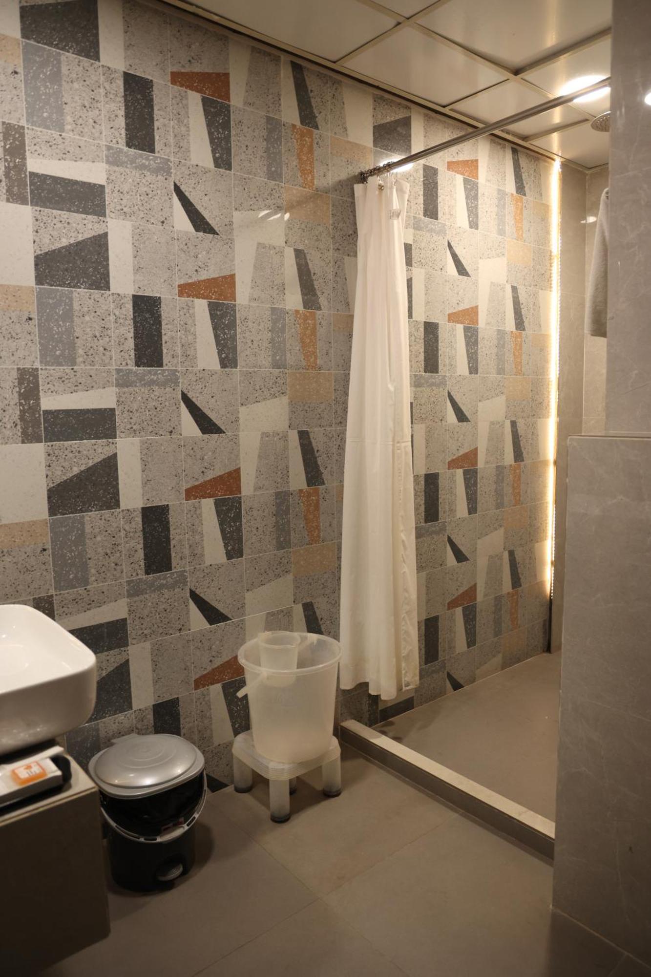 Hotel Pinaka Inn Lakhnau Kültér fotó