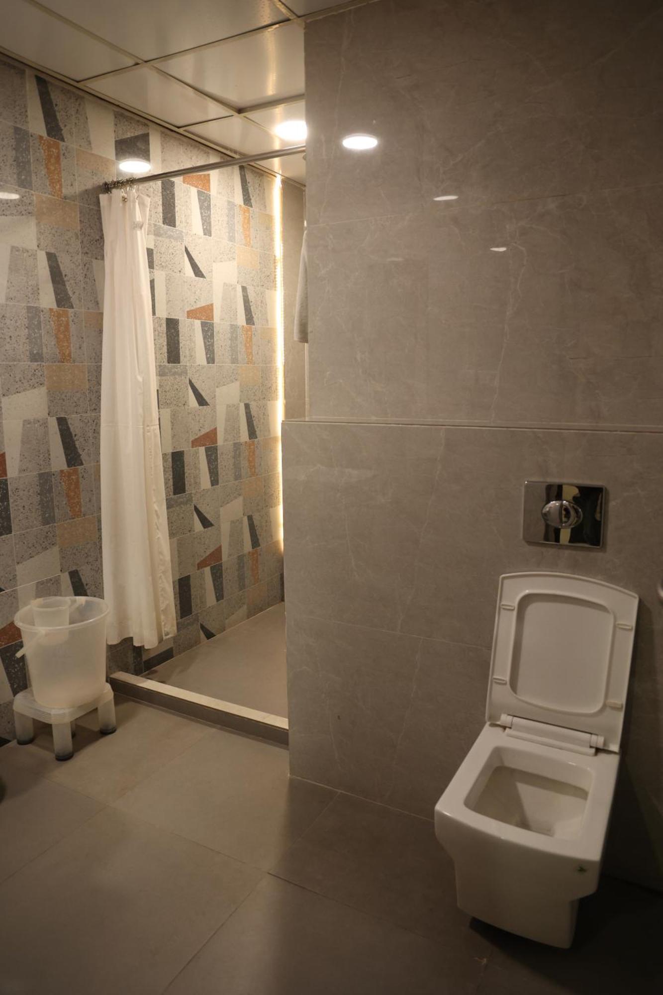 Hotel Pinaka Inn Lakhnau Kültér fotó